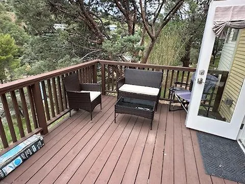 Full House Or With Breath Taking Views In Old *