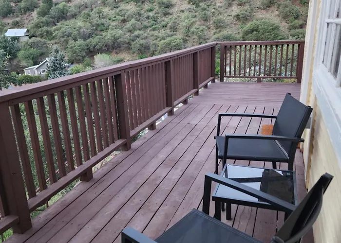 Full House Or With Breath Taking Views In Old