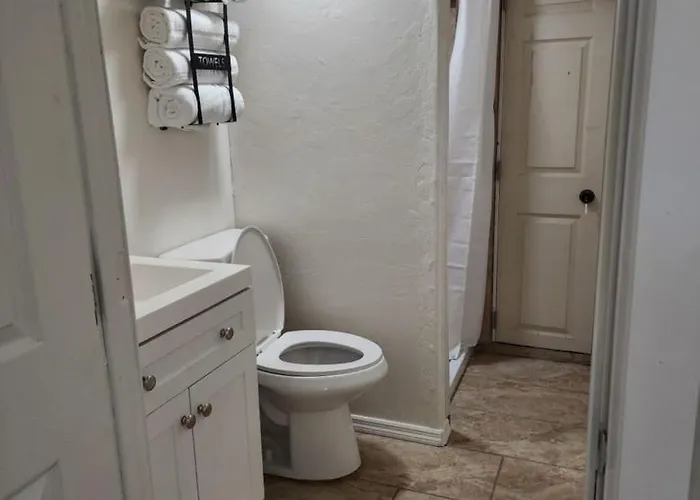 Full House Or With Breath Taking Views In Old Country house Bisbee