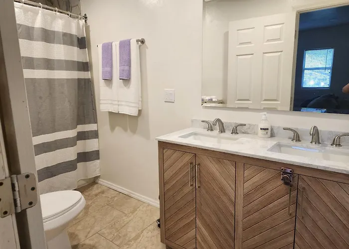 Full House Or With Breath Taking Views In Old Country house Bisbee