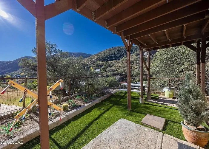 Full House Or With Breath Taking Views In Old Bisbee